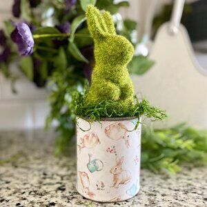 Vintage Bunny Container